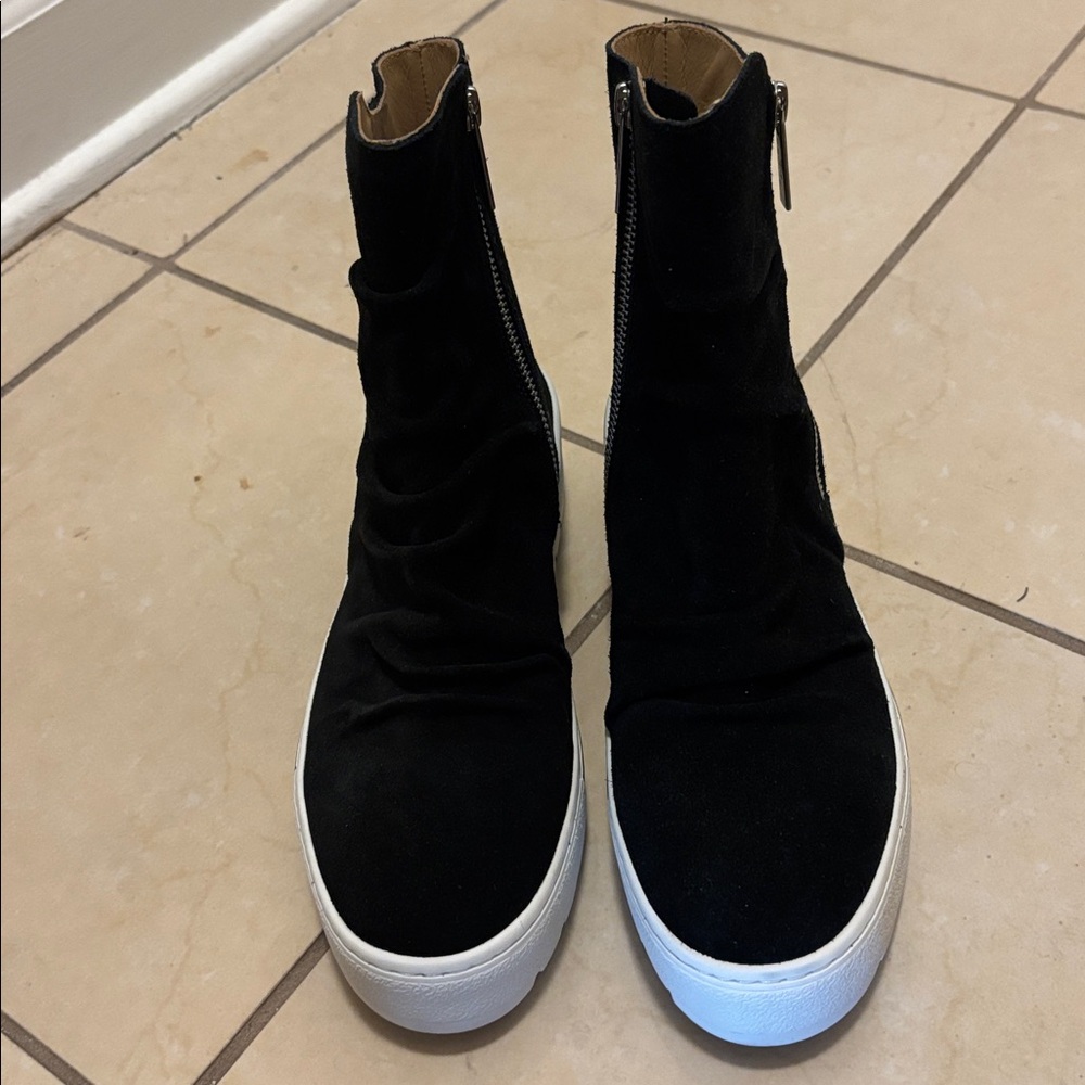 NWT JSlides Nila Boot Suede Black 7